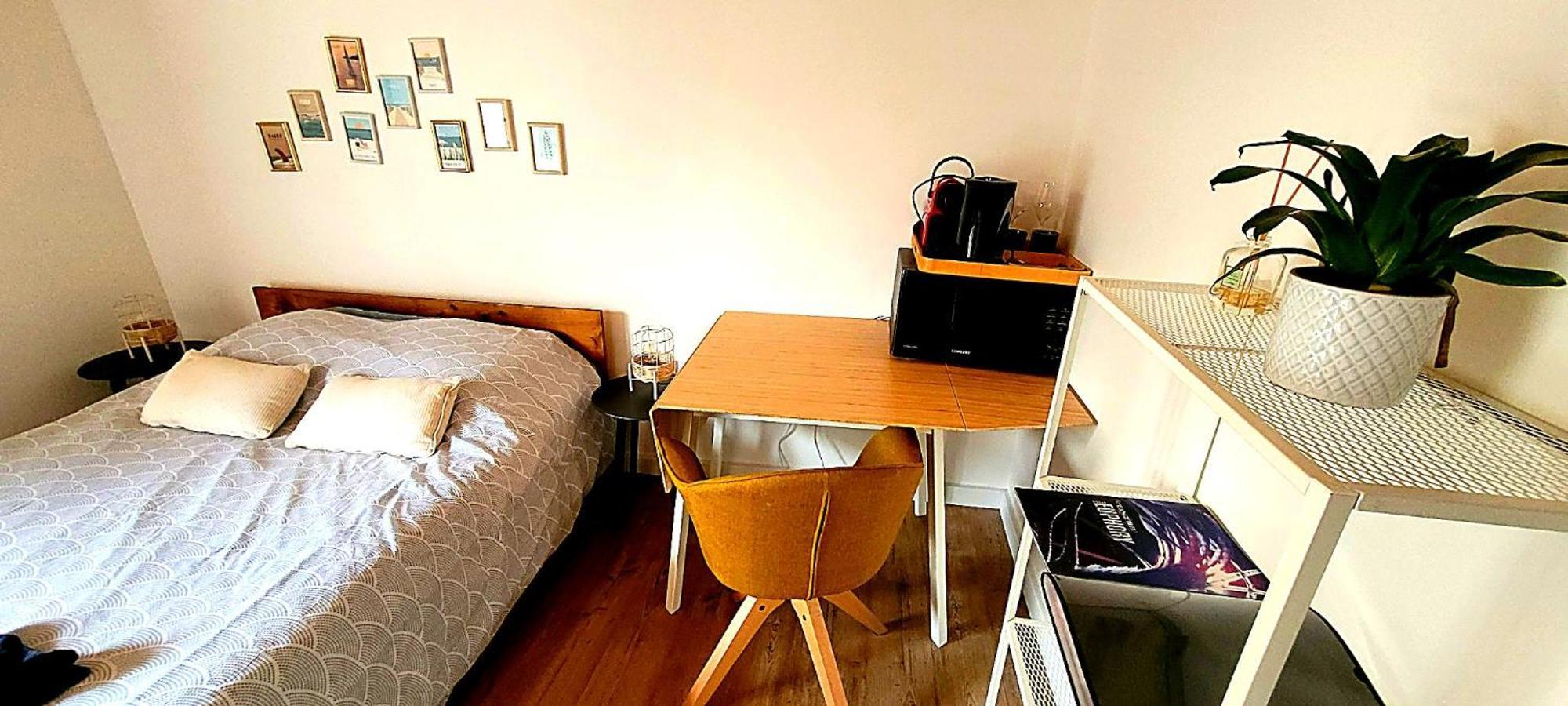 Chambre Independante Chez L'Habitant A La Campagne Proche Bordeaux Et L'Ange Bleu Gauriaguet Exteriör bild